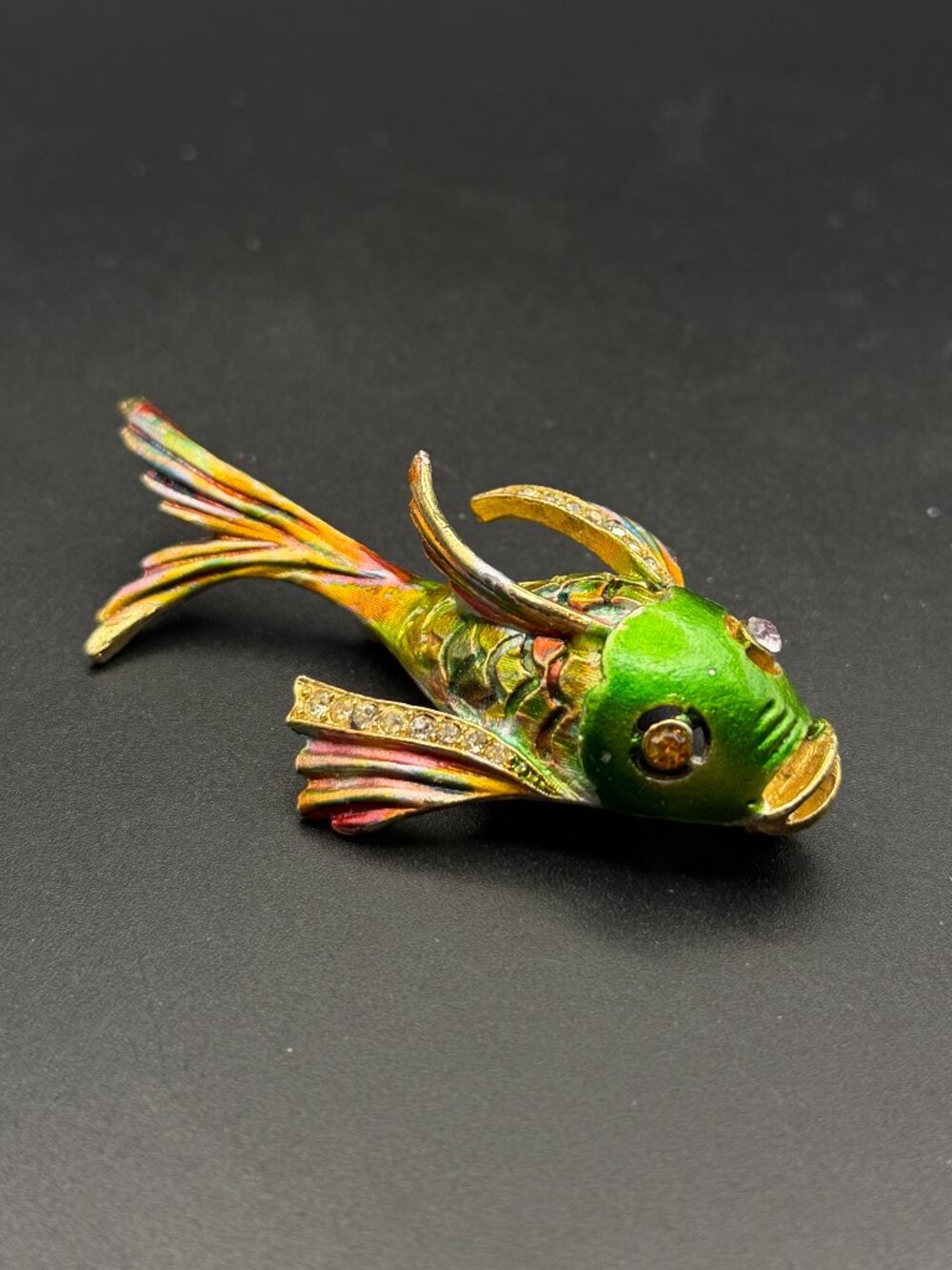 Vintage Unsigned Enamel koi Fish Brooch Pin Rhinestone Gold Tone Colorful